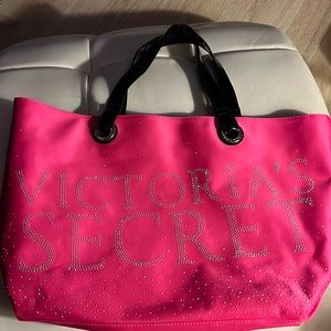 Ladies large Victoria Secret over night travel bag